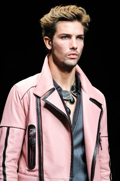 Look 58